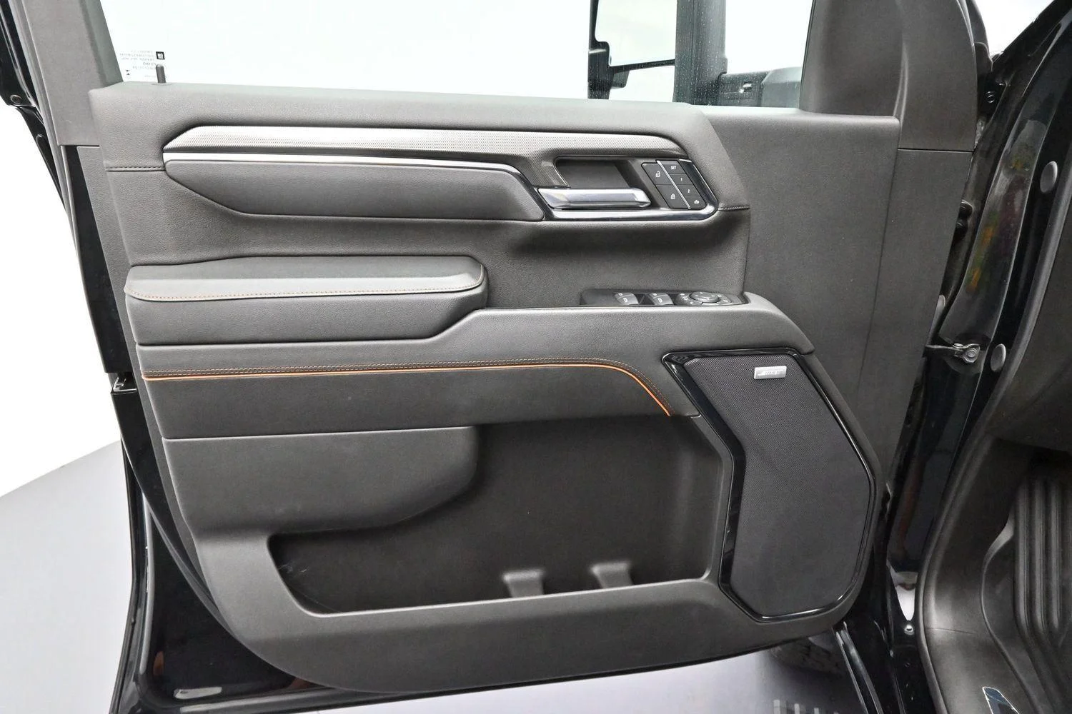 Used 2024 Onyx Black GMC AT4 image 10
