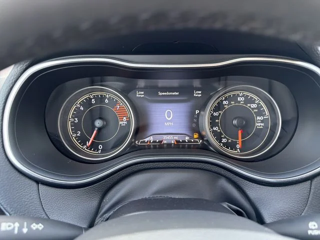 Used 2022 White Jeep Trailhawk image 32