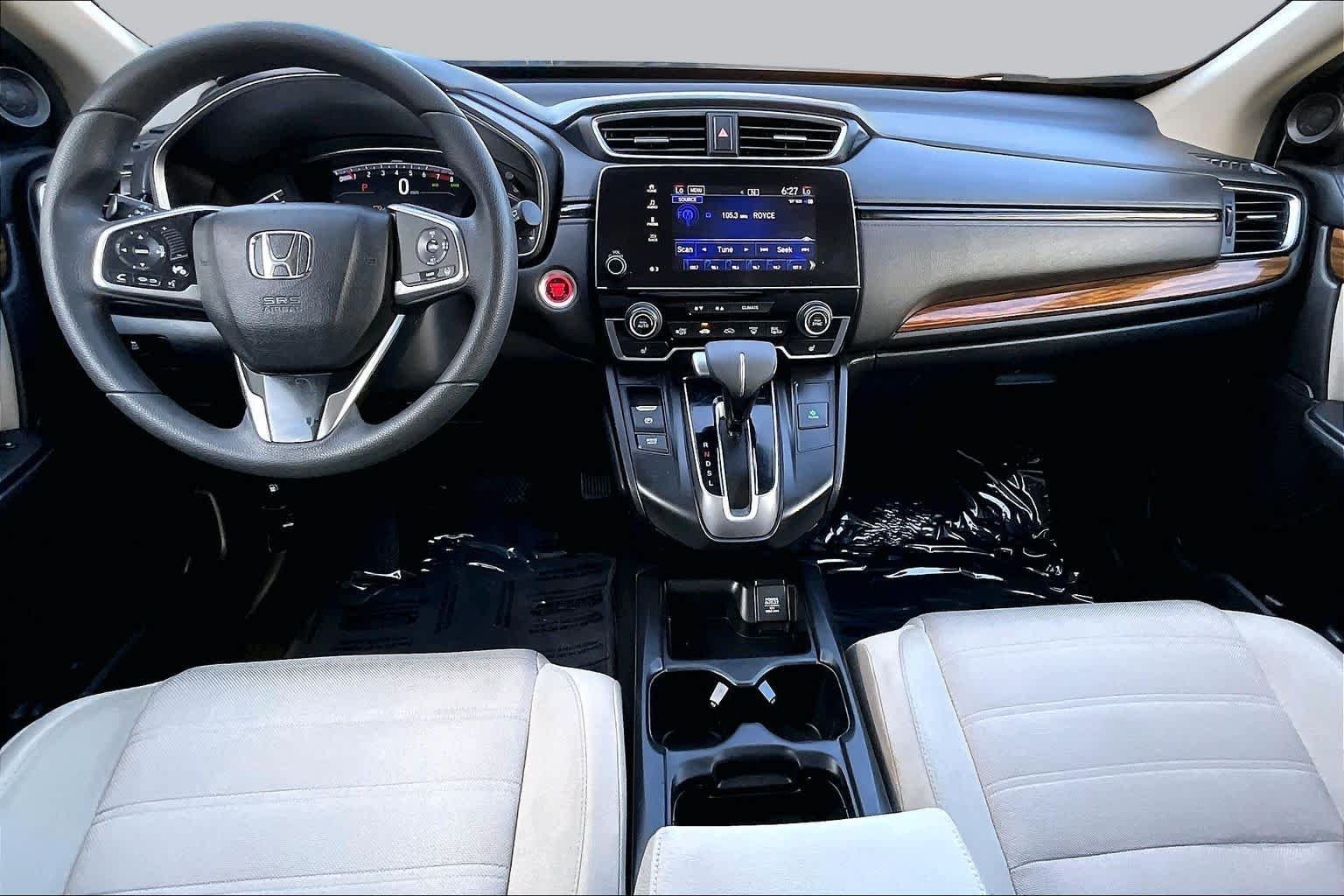 Used 2018 White Diamond Pearl Honda EX image 16