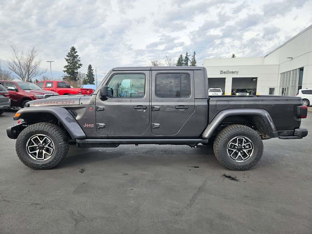 New 2026 Granite Crystal Metallic Clear-Coat Exterior Paint Jeep Rubicon X image 3