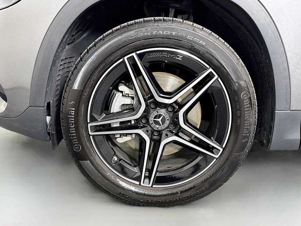Used 2026 Gray Mercedes-Benz GLA 250 image 31