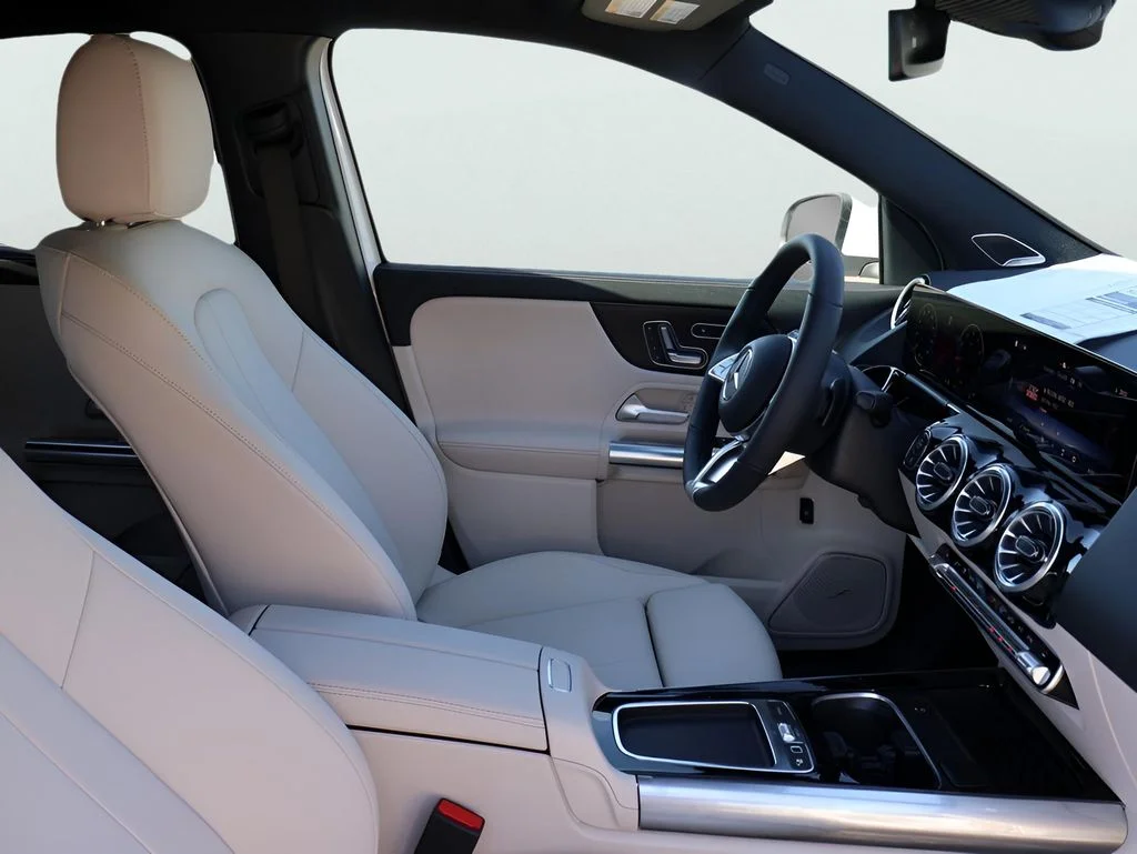Used 2026 Polar White Mercedes-Benz GLA 250 image 10