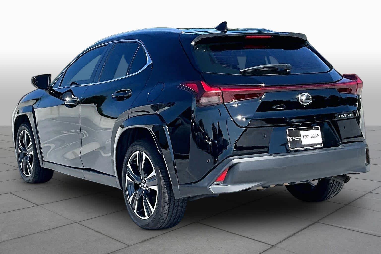 Used 2023 Obsidian Lexus Premium image 11
