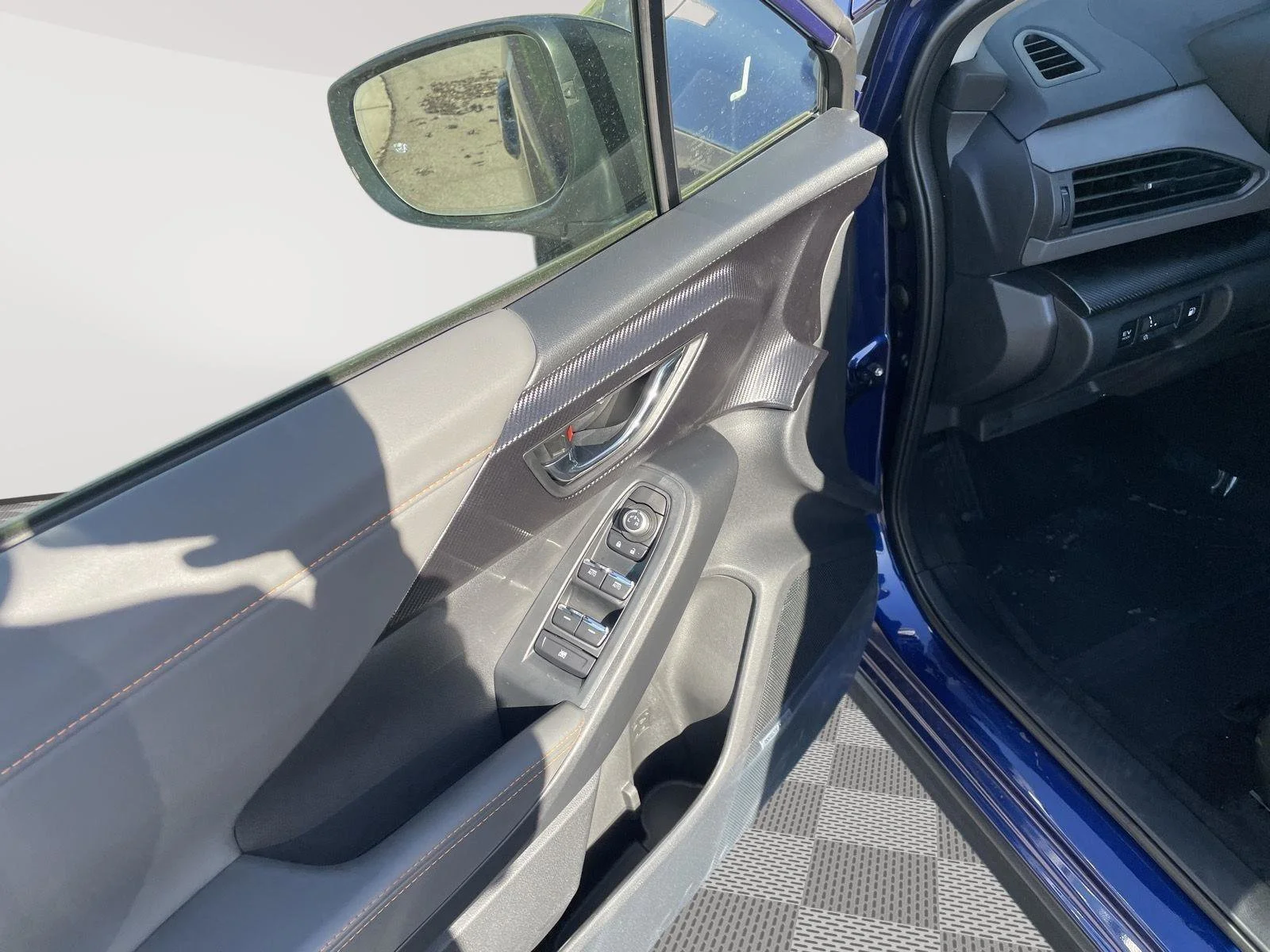 New 2026 Sapphire Blue Pearl Subaru Limited Hybrid image 9