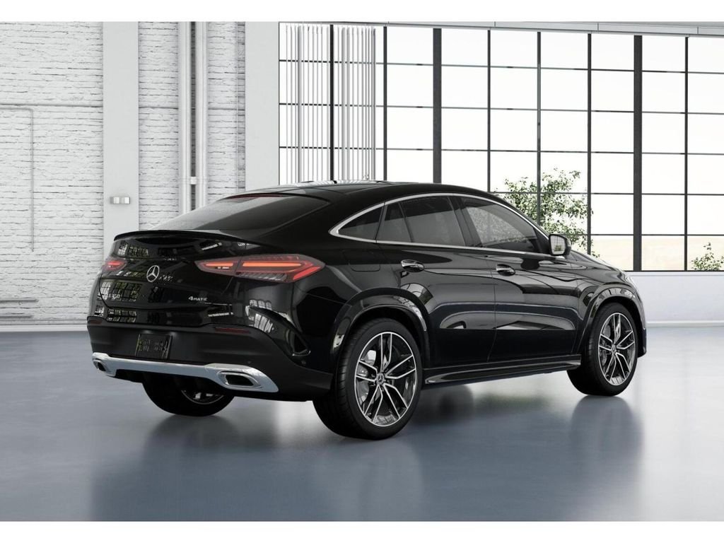 Certified Used 2025 Obsidian Black Metallic Mercedes-Benz GLE 450 4MATIC® image 21