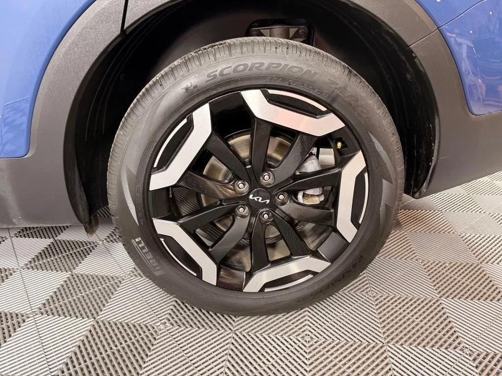 Certified Used 2025 Black Kia S image 17