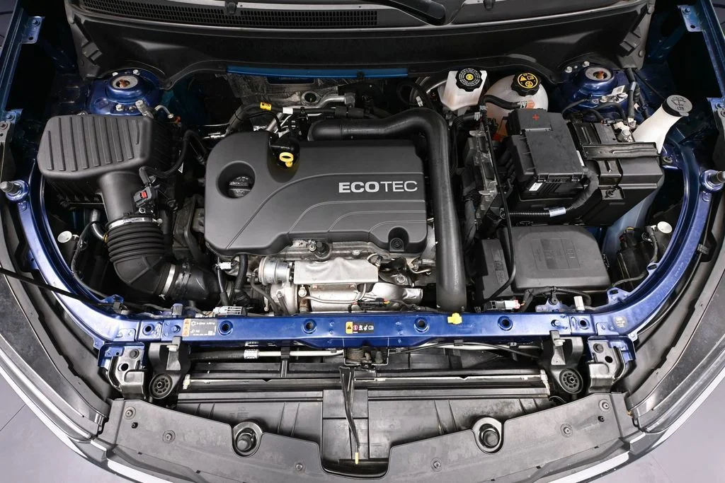 Used 2022 Blue Chevrolet LS image 46