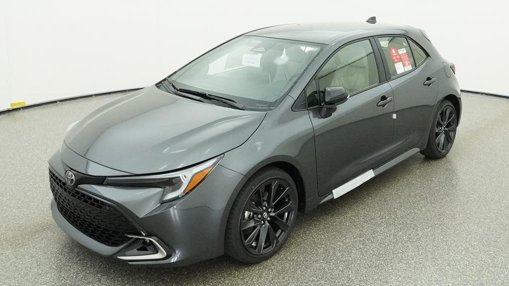 Magnetic Gray Metallic 2027 Toyota Corolla Hatchback Hatchback Front-Wheel Drive