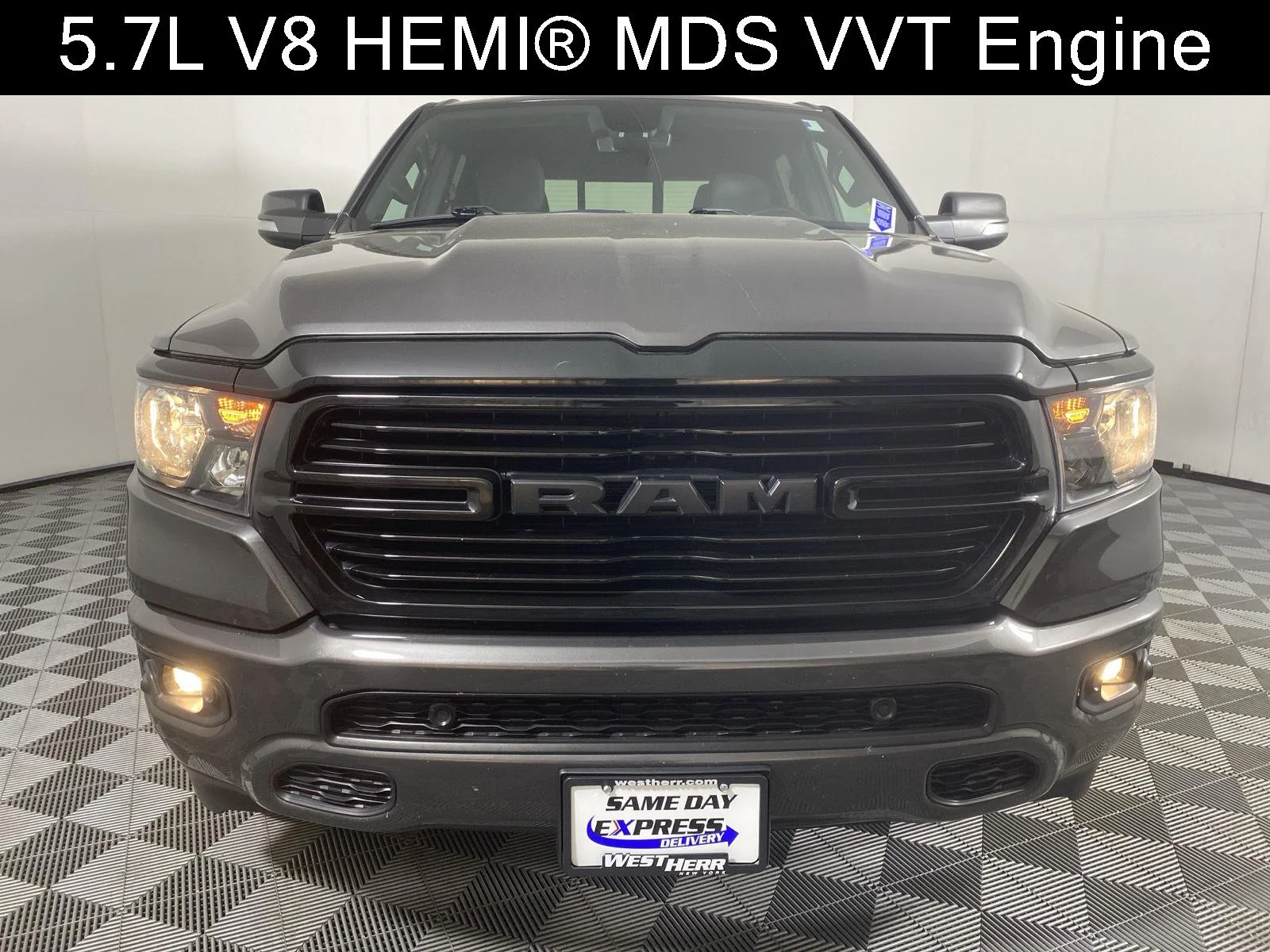 Used 2020 Granite Crystal Metallic Clearcoat Ram Big Horn image 9