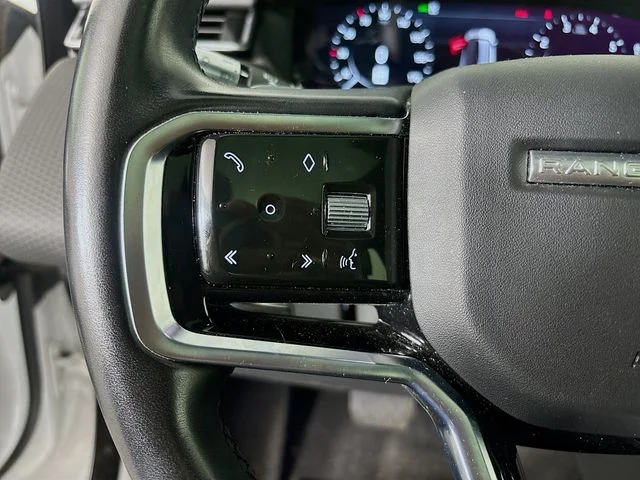 Used 2021 White Land Rover S image 10