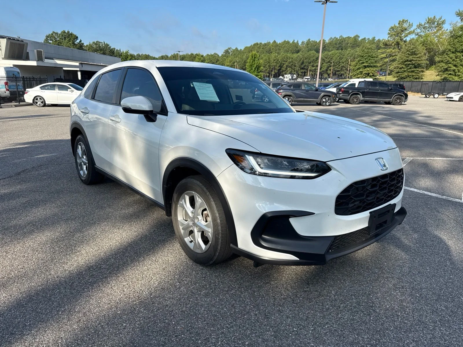 Used 2023 White Honda LX image 1