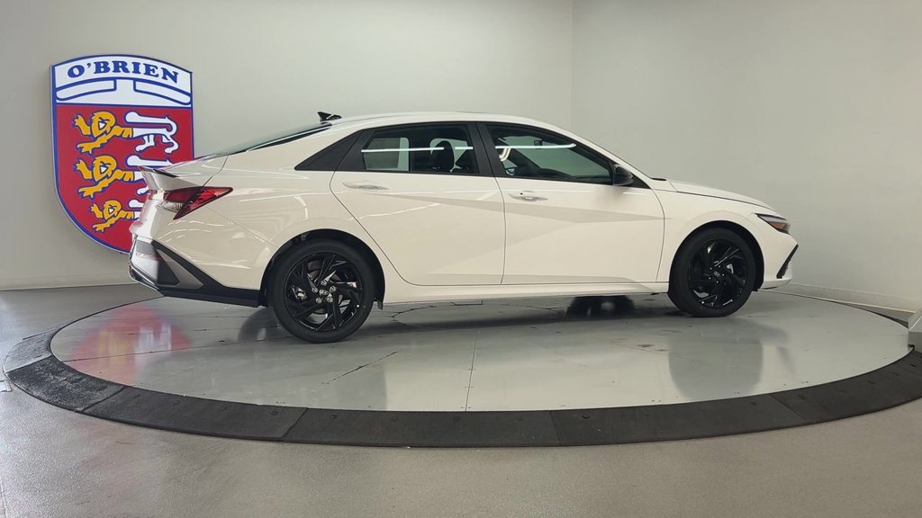 Used 2026 White Hyundai SEL Sport image 7