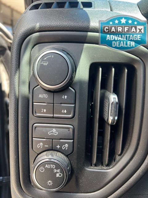 Used 2022 BLACK Chevrolet Custom Trail Boss image 5