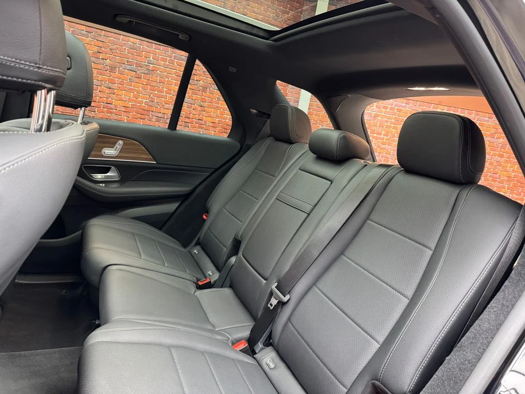Used 2026 Black Mercedes-Benz GLE 350 image 25