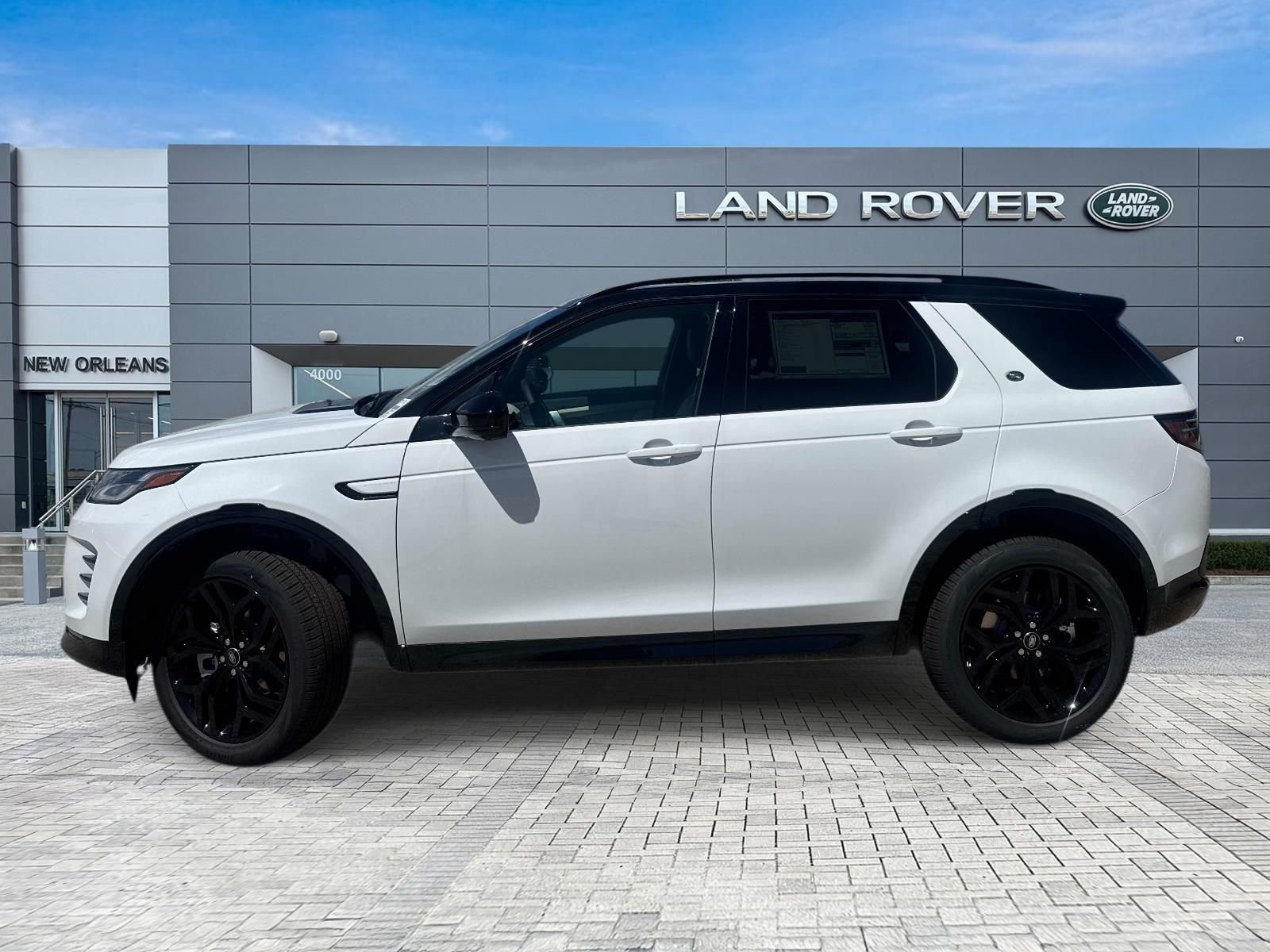 New 2026 Fuji White Land Rover Landmark image 2