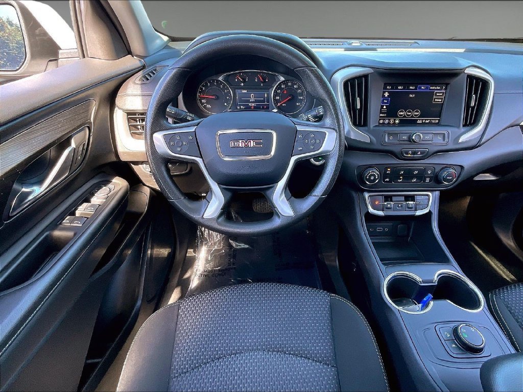 Used 2024 Summit White GMC SLE image 16