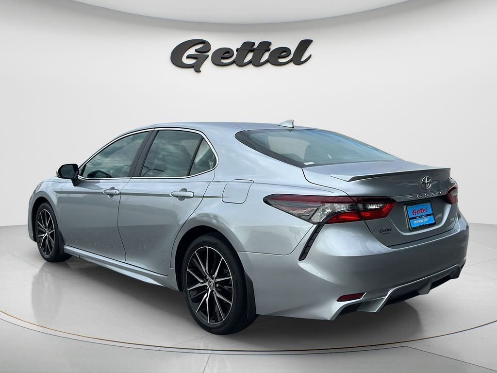 Used 2024 Silver Toyota SE image 7