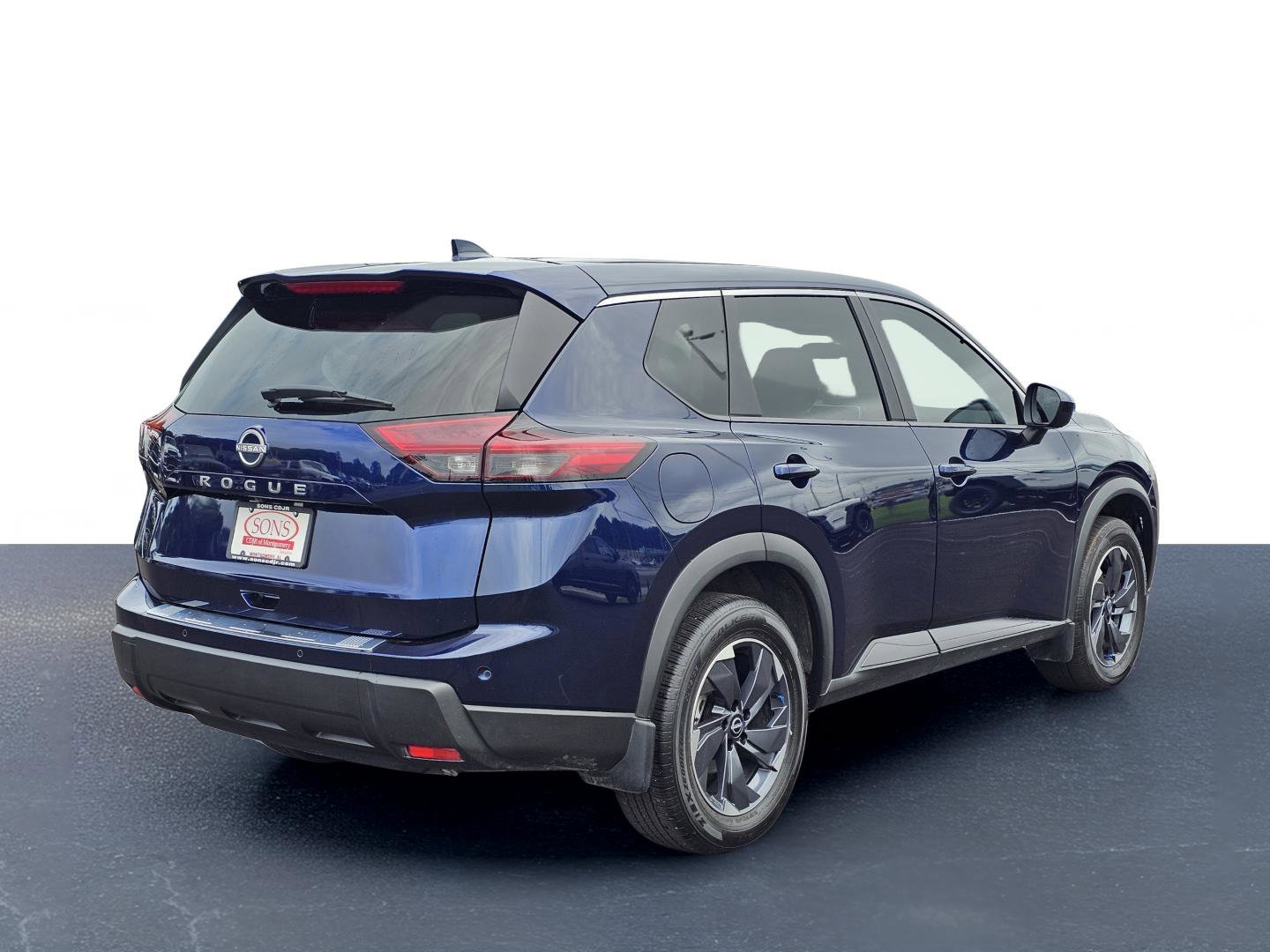 Used 2025 Deep Ocean Blue Pearl Nissan SV image 8