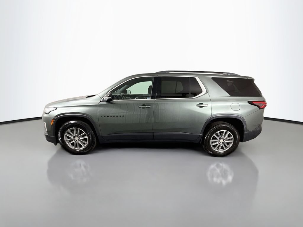 Used 2022 Green Chevrolet LT image 4
