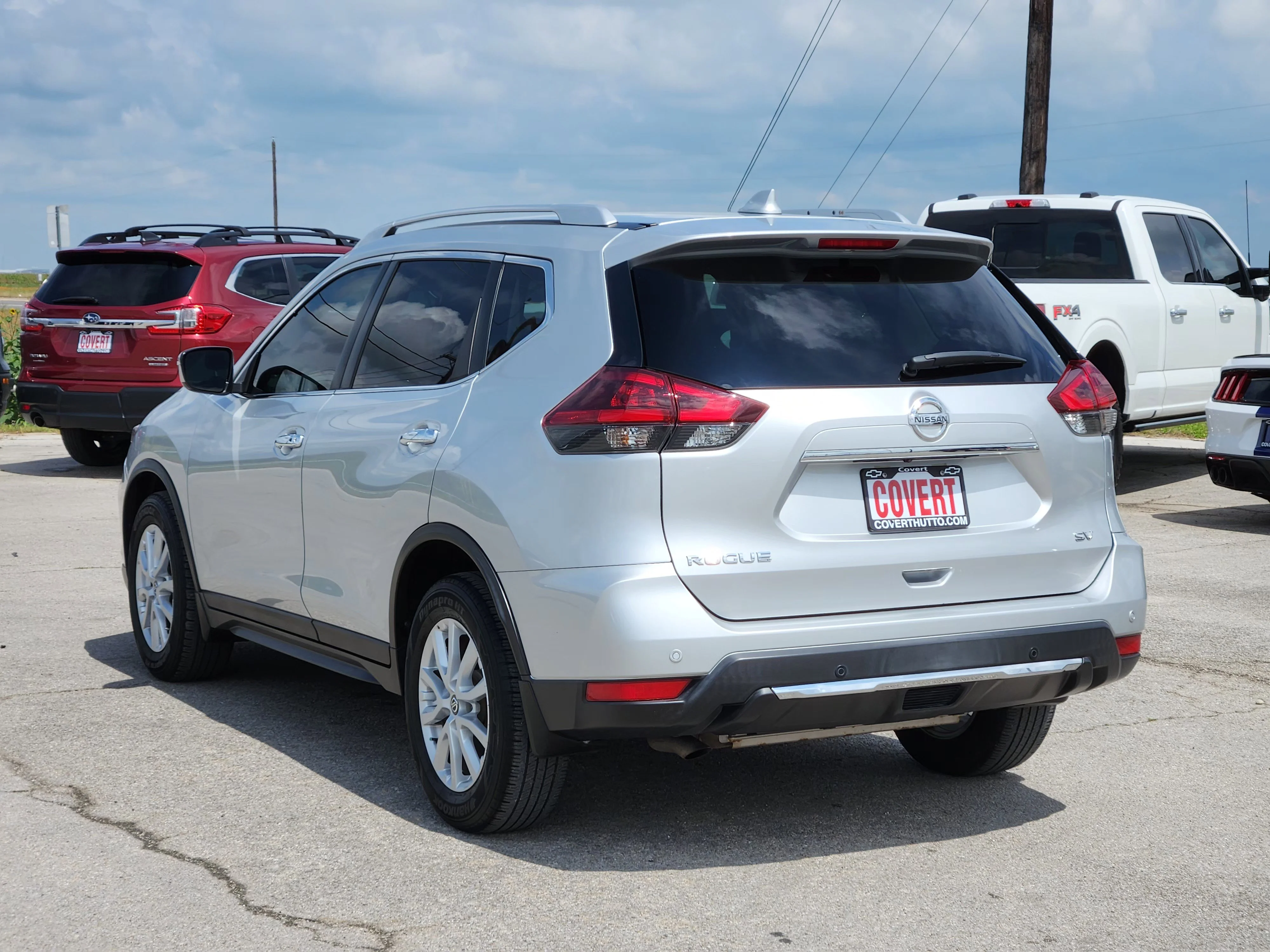 Used 2019 Brilliant Silver Metallic Nissan SV image 7