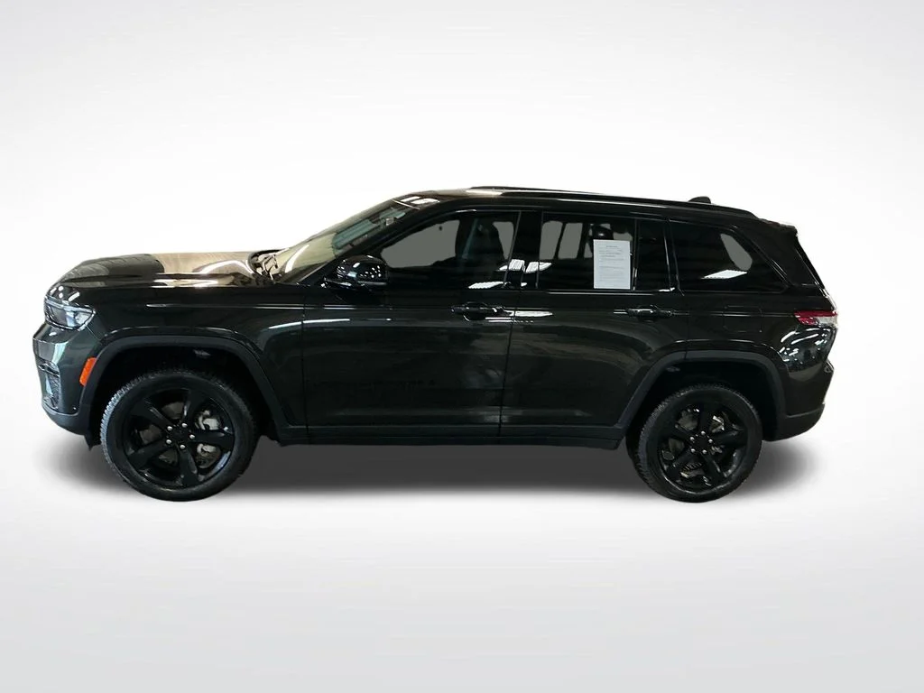 Certified Used 2023 Brown Jeep Limited image 2