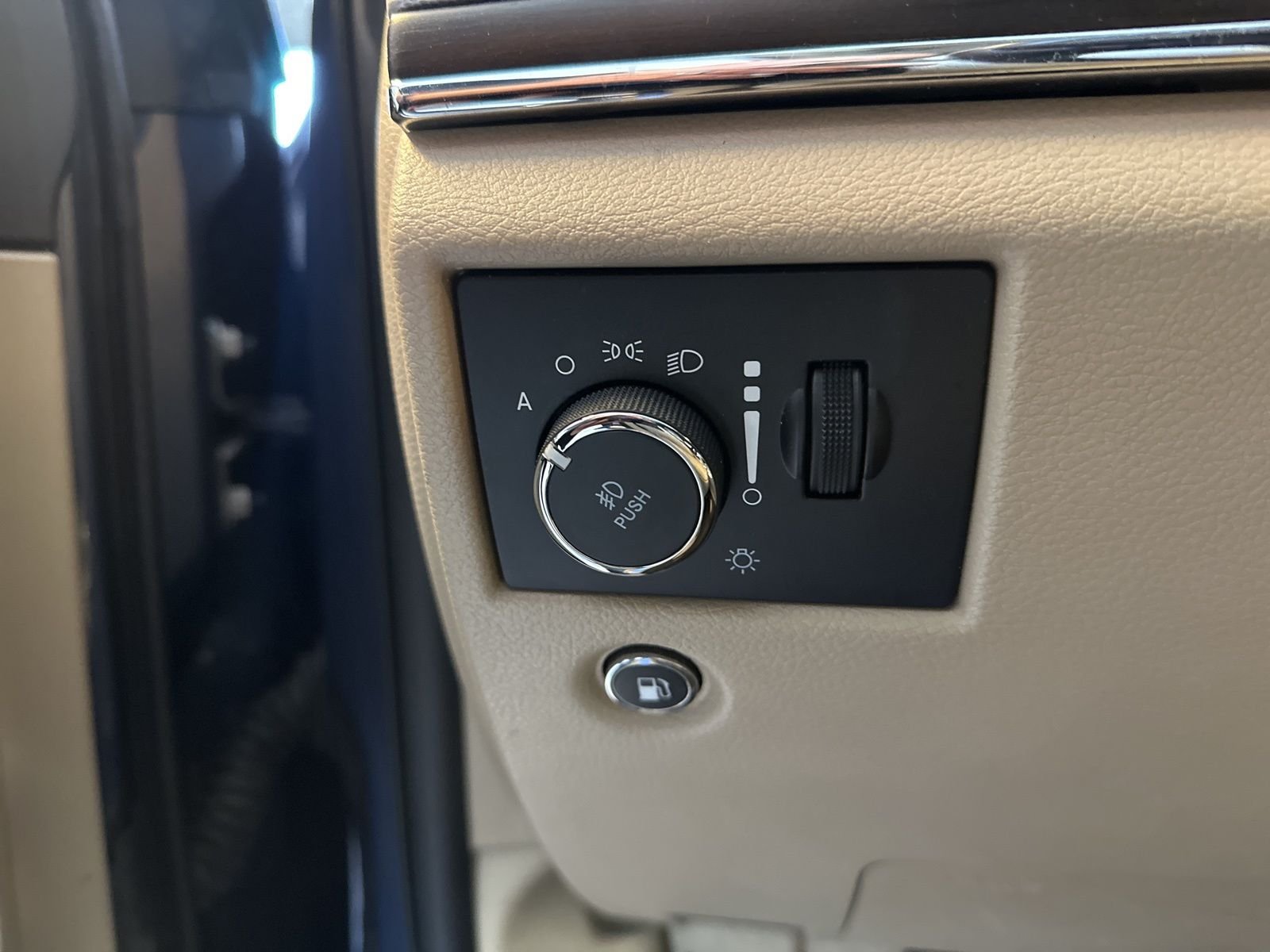 Used 2020 Blue Jeep Summit image 20