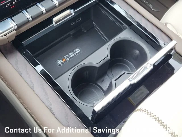2026 GMC Yukon XL Denali - Photo 15