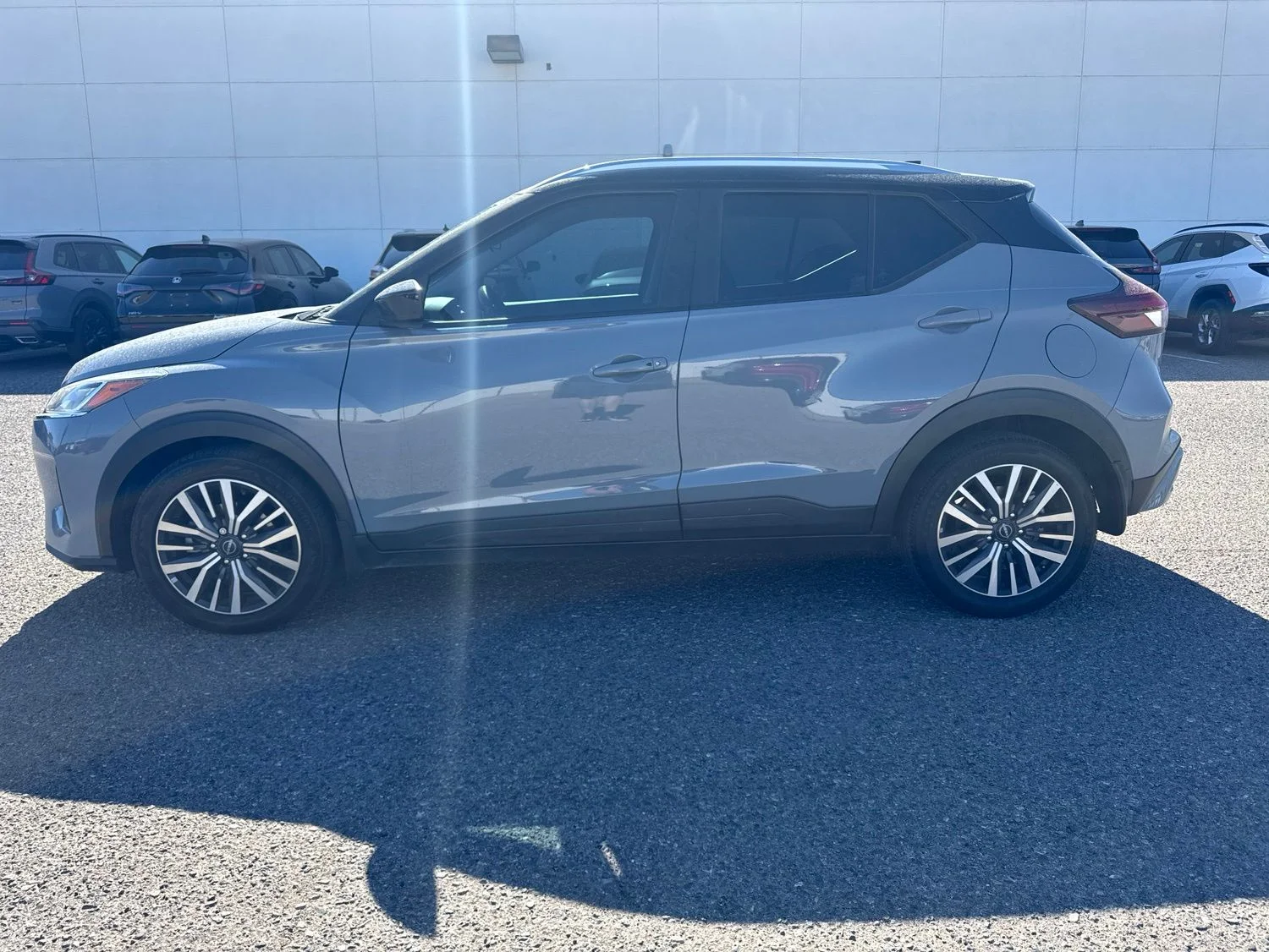 Used 2023 Nissan Kicks SV with VIN 3N1CP5CV2PL556386 for sale in Kingman, AZ