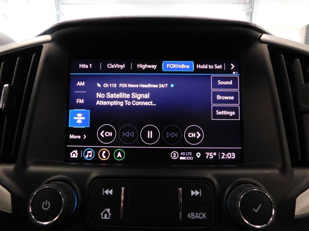 Used 2023 Sterling GMC SLT image 26