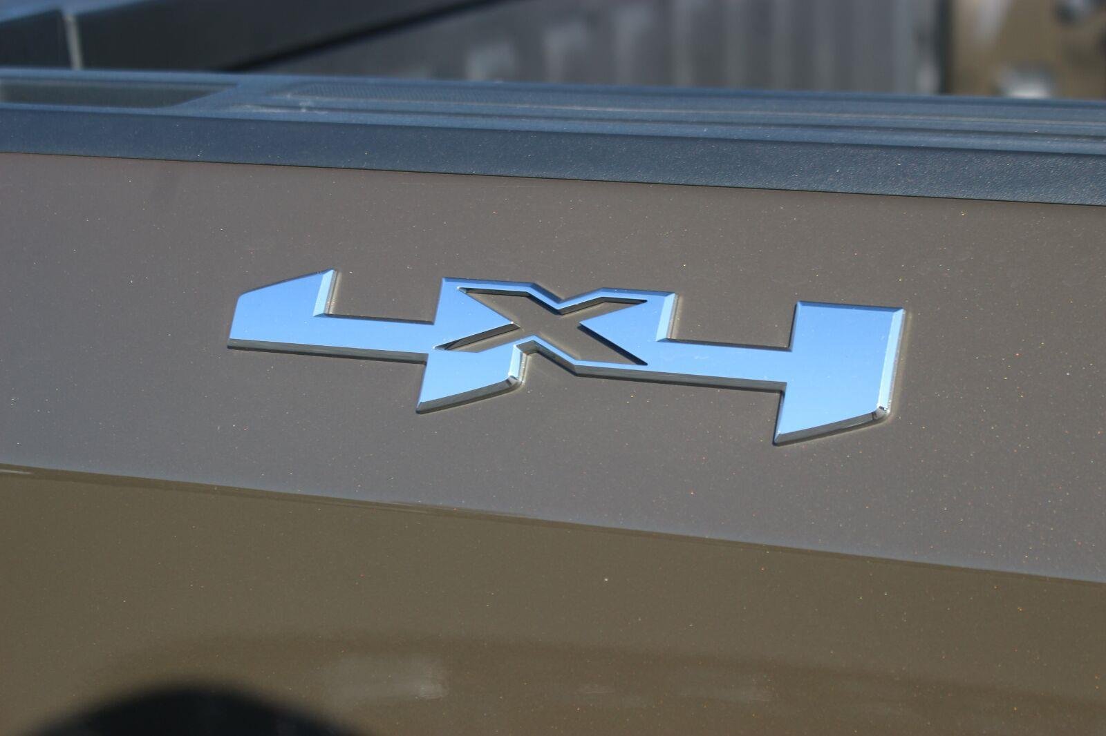 2023 GMC Sierra 1500 Elevation - Photo 11