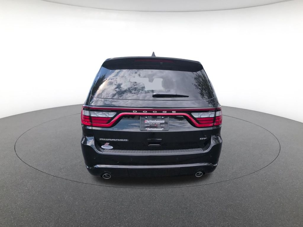 New 2026 Diamond Black Clear-Coat Exterior Paint Dodge GT image 7