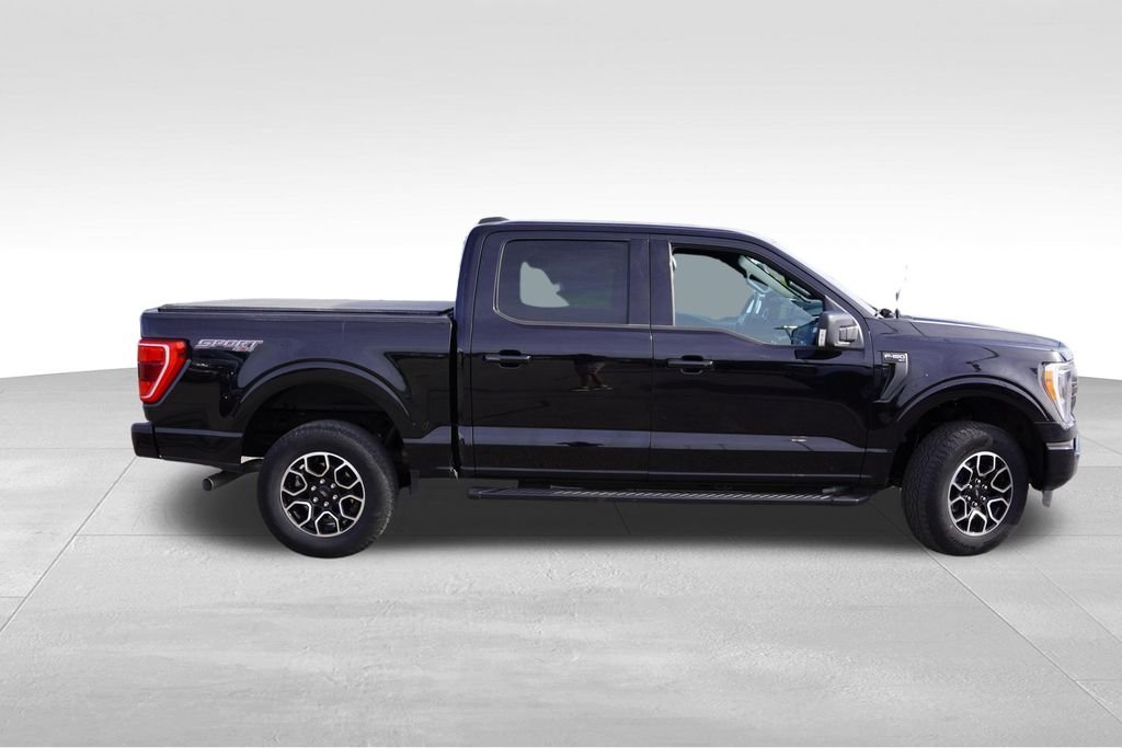 Used 2023 Black Ford XLT image 3