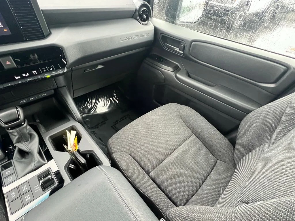 2025 Toyota Land Cruiser Land Cruiser 1958 - Photo 18