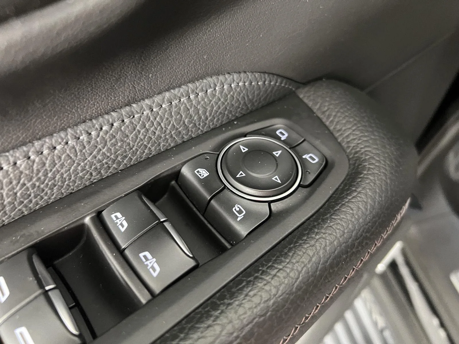 Used 2023 Onyx Black GMC Denali image 15