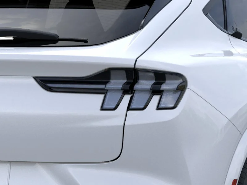 New 2026 Star White Metallic Tri-coat Ford GT image 21
