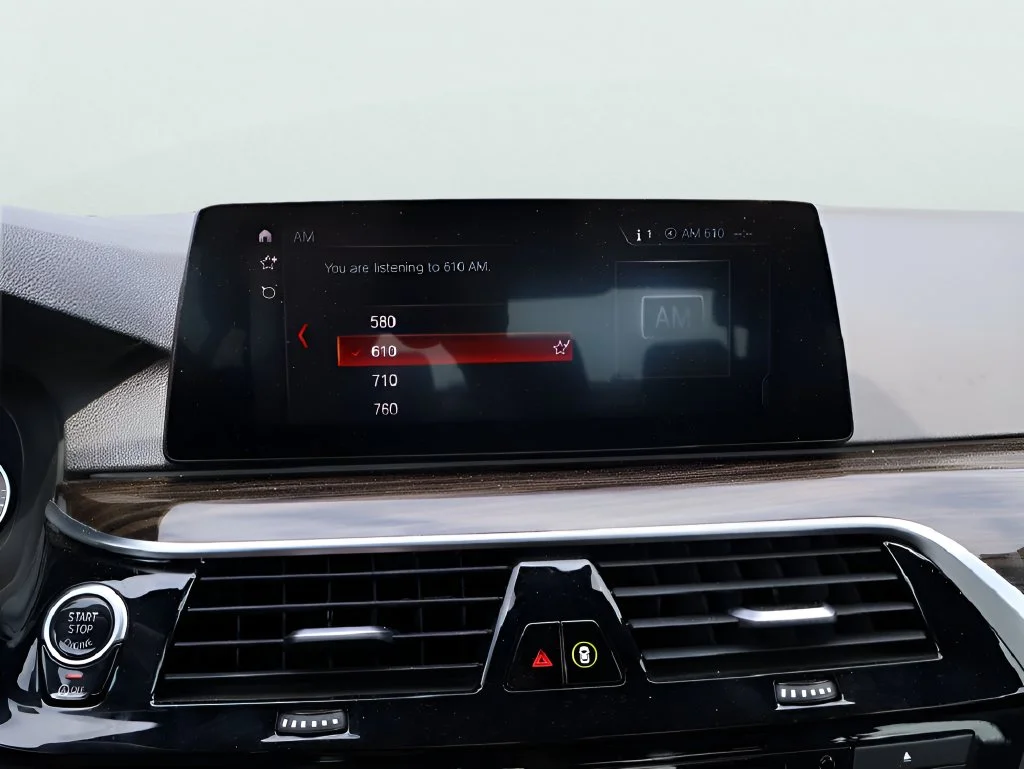 Used 2019 Gray BMW 530i xDrive image 23