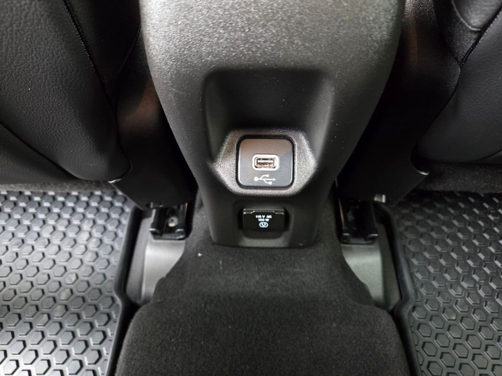 Used 2022 Black Jeep Trailhawk image 15