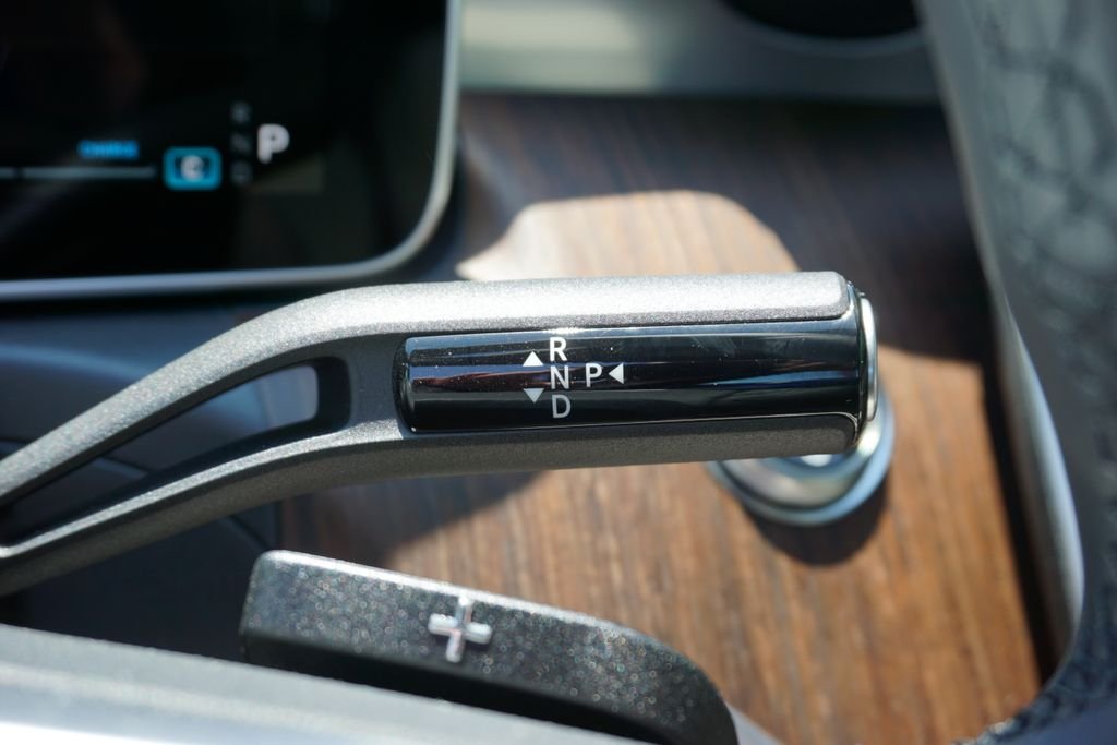 2025 Mercedes-Benz C-Class Sedan C 300 - Photo 27