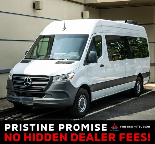 2025 Mercedes-Benz Sprinter 2500 Passenger 170 WB