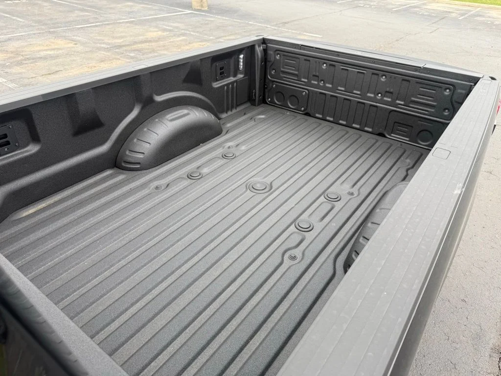 New 2026 Black Ford XLT image 38