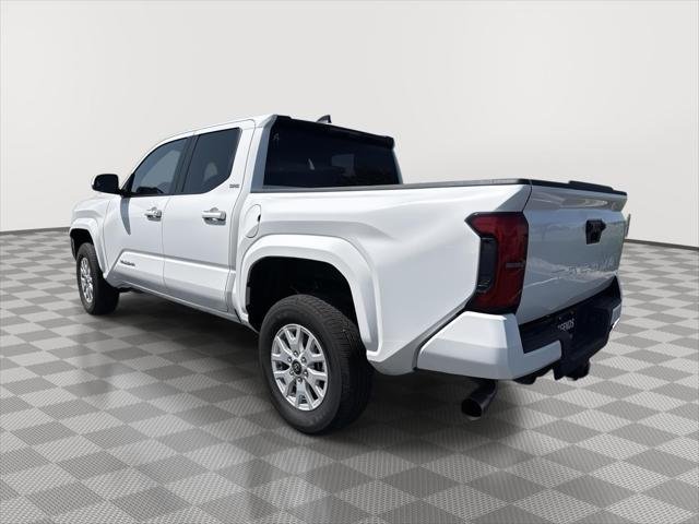 2025 Toyota Tacoma SR5 - Photo 36