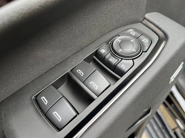 2026 GMC Sierra 3500HD AT4 - Photo 9