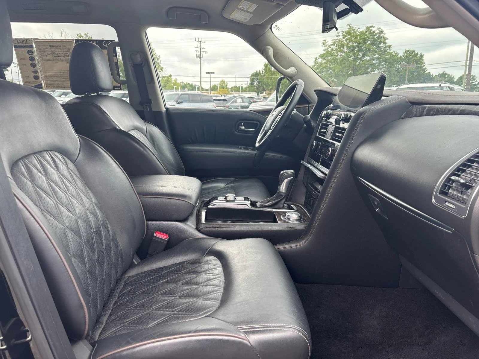 Used 2024 Super Black Nissan Platinum image 41