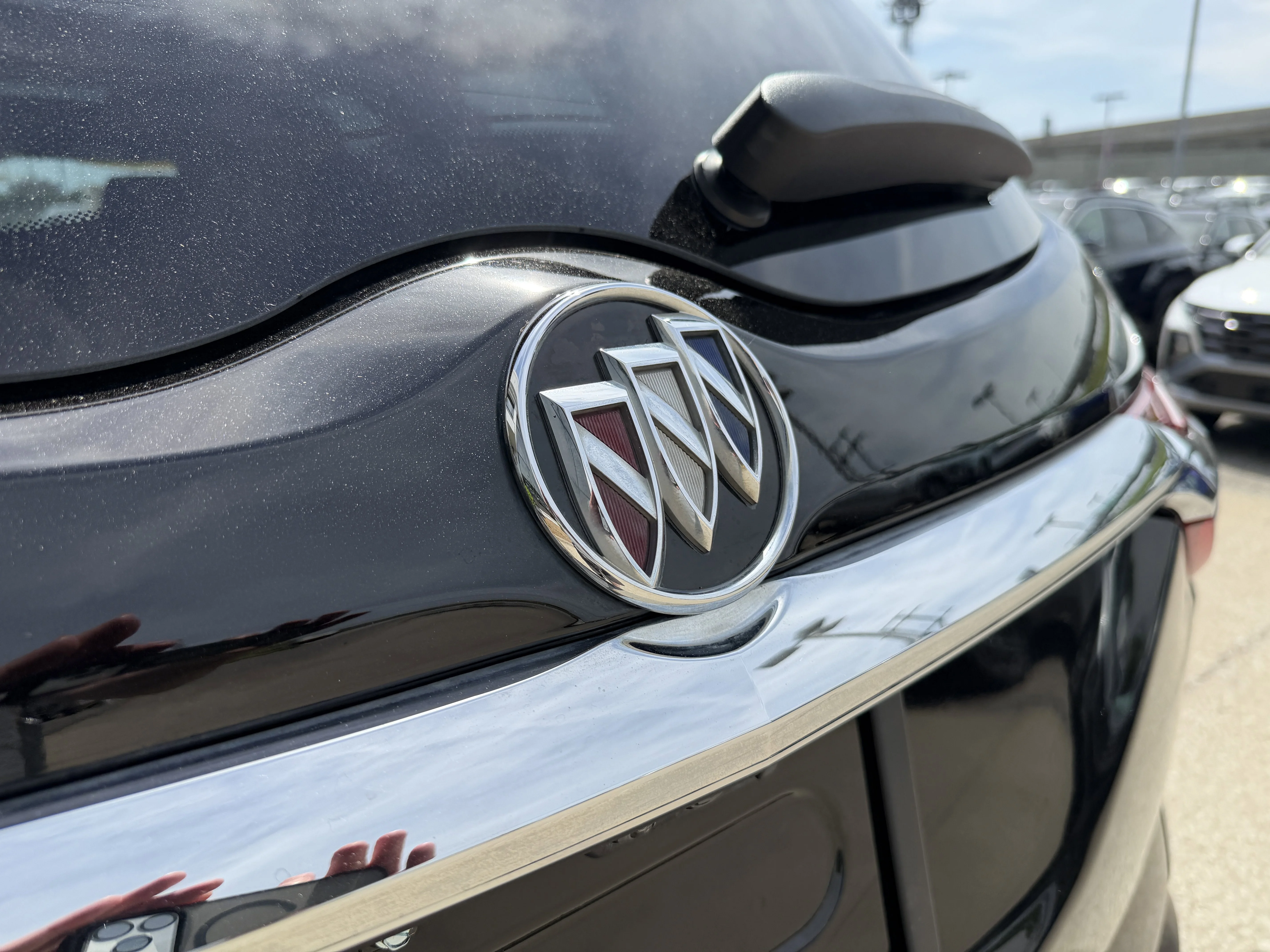 Used 2021 Ebony Twilight Metallic Buick Avenir image 8