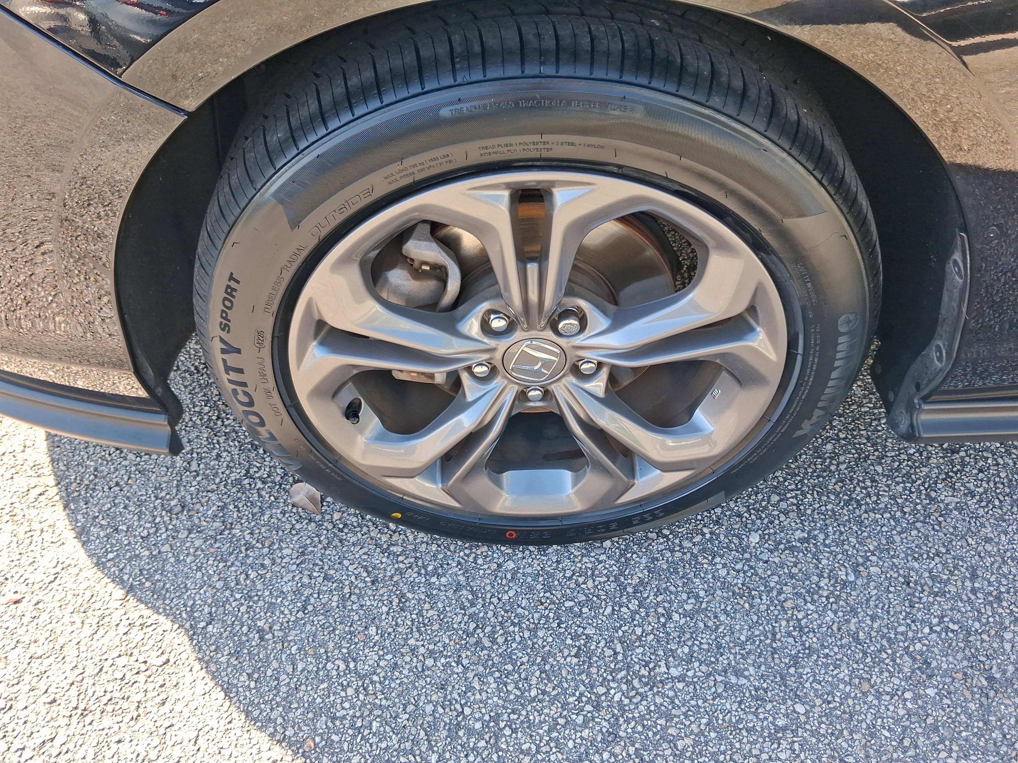 Used 2023  Honda EX image 17
