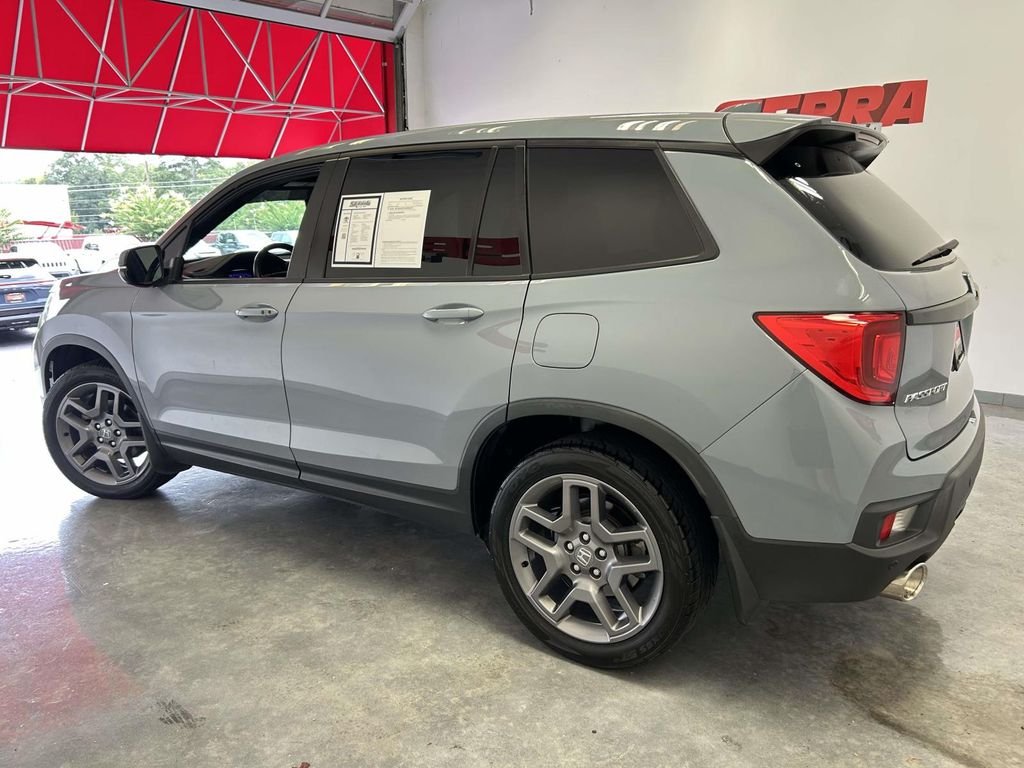 Used 2022 Blue Honda EX-L image 6