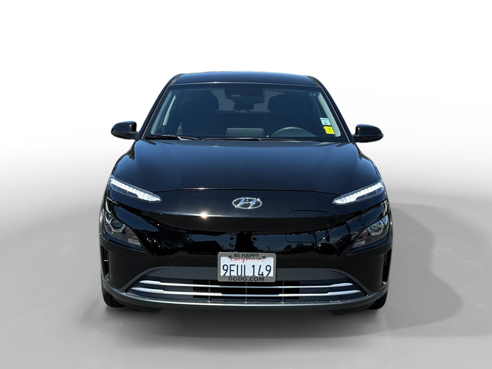 Certified Used 2023 Ultra Black Hyundai SE image 8