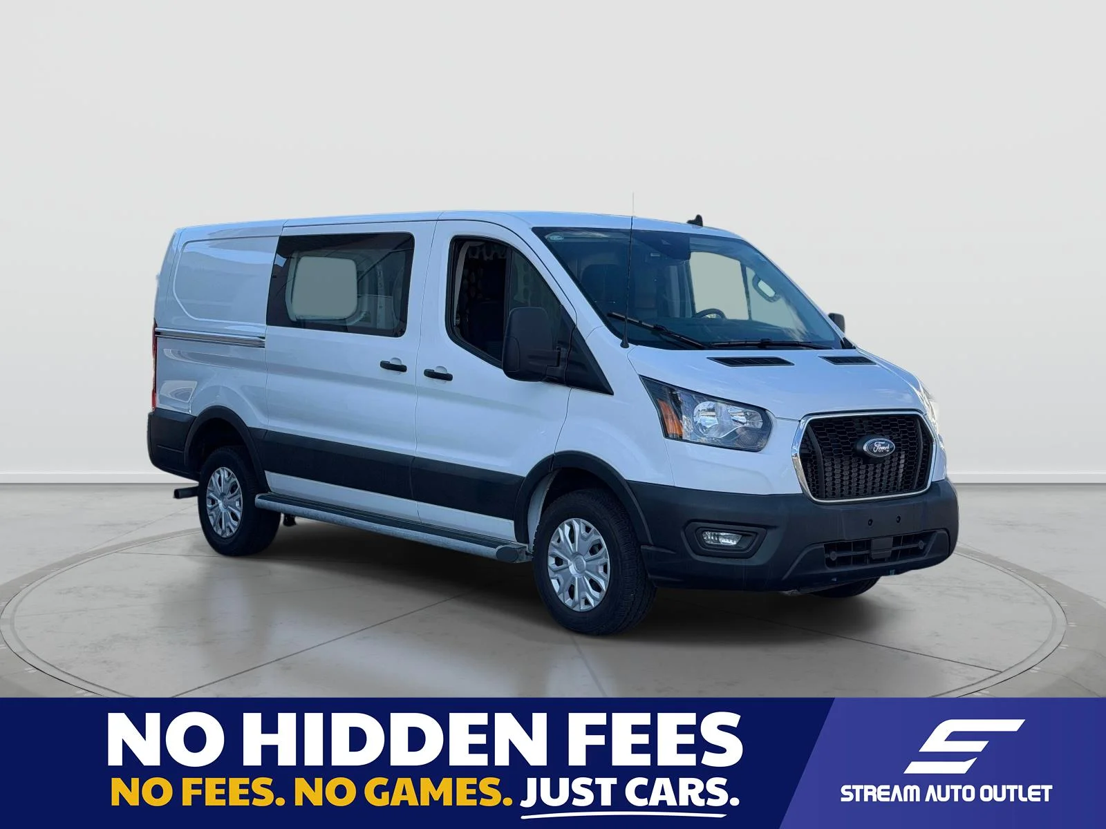 Used 2025 White Ford Base image 1