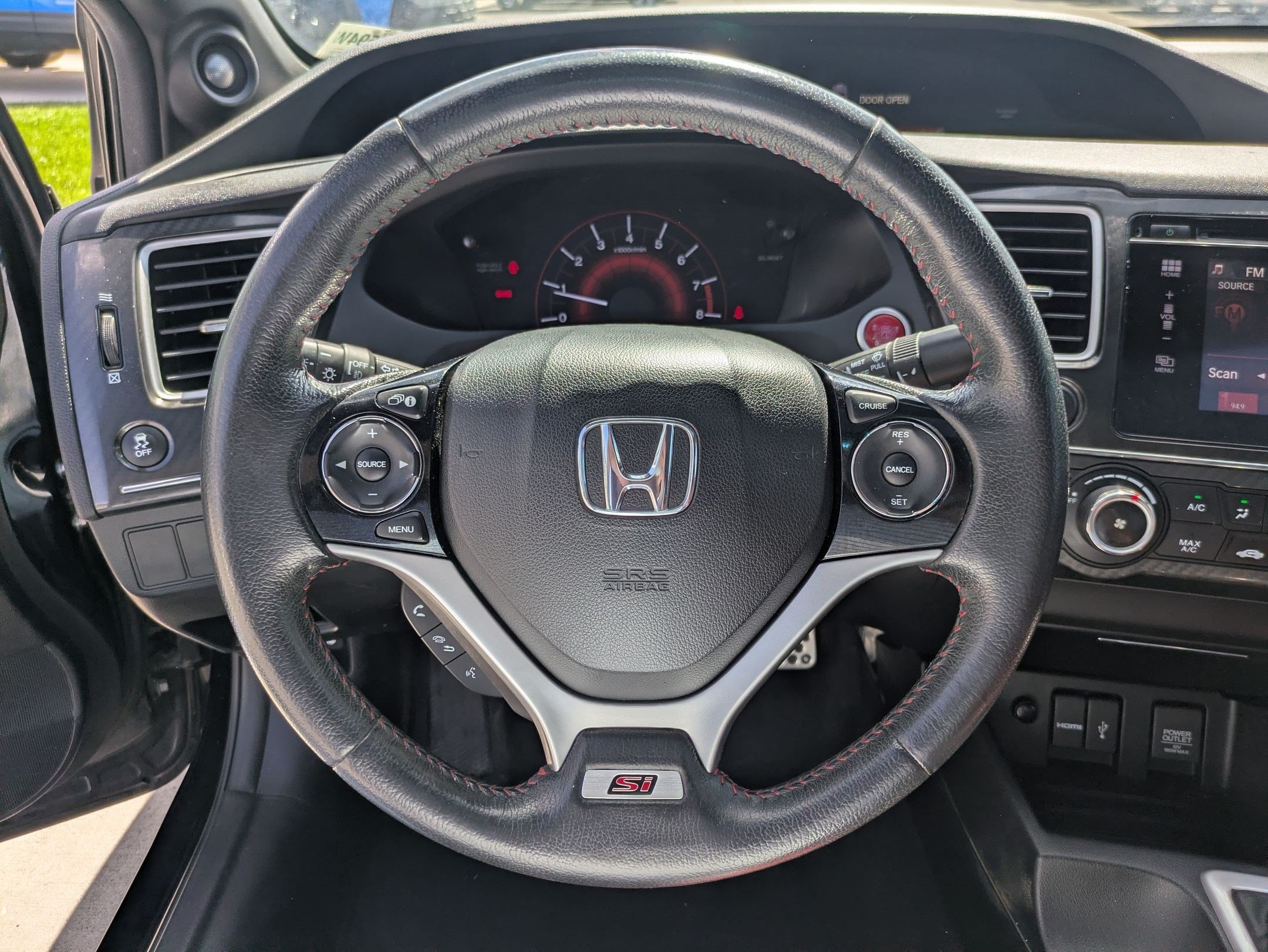 Used 2015 Crystal Black Pearl Honda Si image 16
