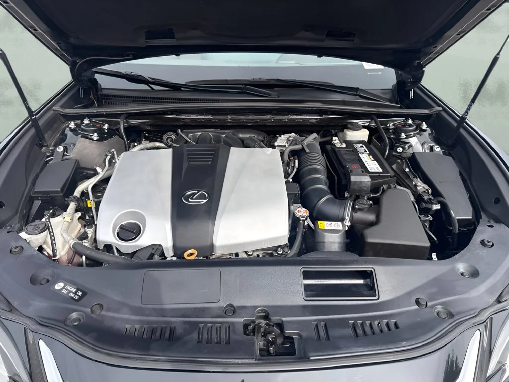Used 2021 Black Lexus 350 image 30